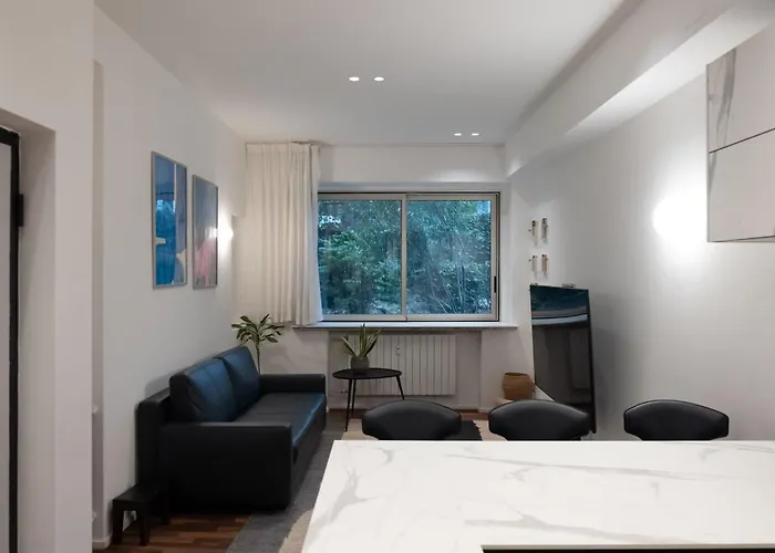 Raffinato Trilocale Tra Brera E Il Duomo Apartment Mailand